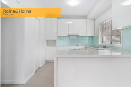 Spacious Family Home - Photo 5