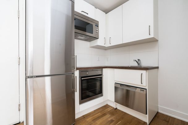 56 Maitland Street - Photo 1