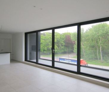 Appartement te huur in Sint-Niklaas voor € 935 met 2 slaapkamers - Photo 1