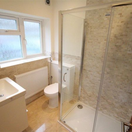 Lodge Close, HA8 7RL, Edgware - Photo 4