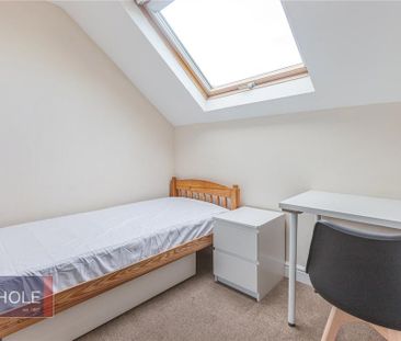 4 bedroom apartment to rent - Photo 5