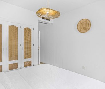 Apartment in Nueva Andalucía, Costa del Sol - Photo 4