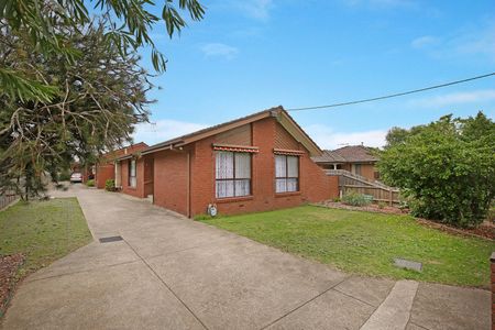 1/3 View Street, Reservoir VIC 3073 - Photo 5