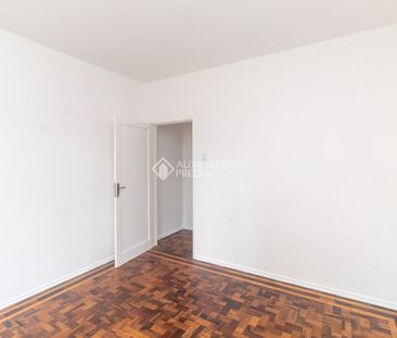 Apartamento com 1 quarto e 50m² para alugar em Azenha, Porto Alegre. - Photo 1