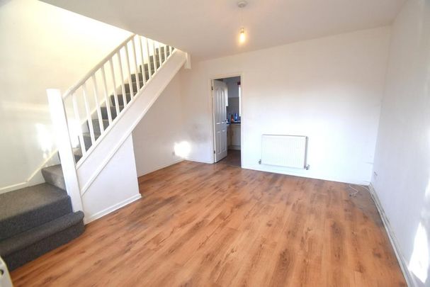 2 bedroom semi-detached house to rent - Photo 1