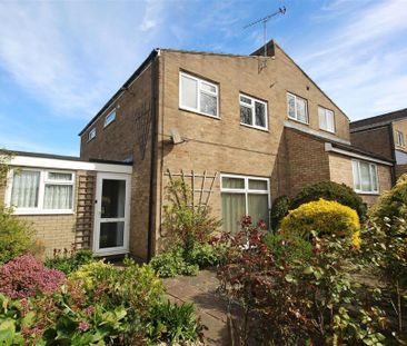 2 bedroom semi-detached house to rent - Photo 3