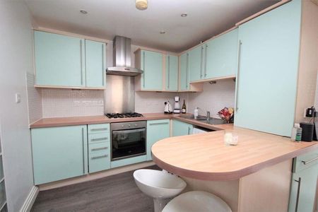 2 bedroom apartment to rent - Photo 3