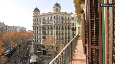 Charming room in 9-bedroom apartment in L'Eixample - Foto 5