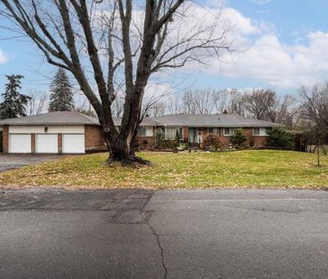 For Lease - 860 Killeen Avenue, McKellar Heights - Glabar Park and ... - Photo 2