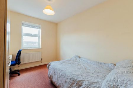 4 bedroom house to rent - Photo 4