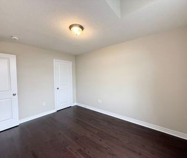 For Lease - 116 Finegan Circle, Brampton, Ontario - Photo 1