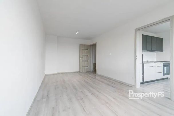 Pronájem bytu 1+1, 36 m - Photo 1