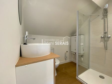 Location Appartement 2 pièces 21m² - Photo 2