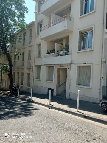 Location Appartement 1 pièce 33m² TOULON 83000 - Photo 5