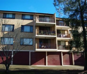 2 Bedroom Unit In The Perfect Location!! - Photo 1