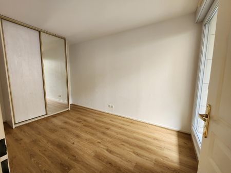 Location Appartement 2 pièces 38m² REIMS 51100 - Photo 2