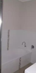 Convenient Location - Photo 4