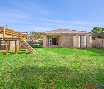 35 Goundry Drive,HOLMVIEW - Photo 3