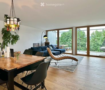 Befristet, möbliert: Moderne 4.5-Zimmer-Wohnung mit Seesicht - Photo 1