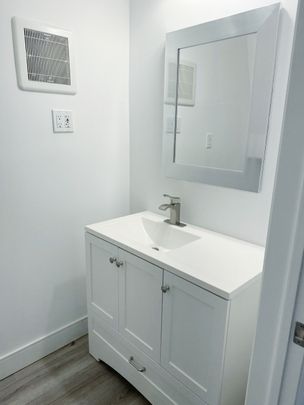 For Lease - 8 Speight Court Unit# Basement, Ajax, Ontario - Photo 1