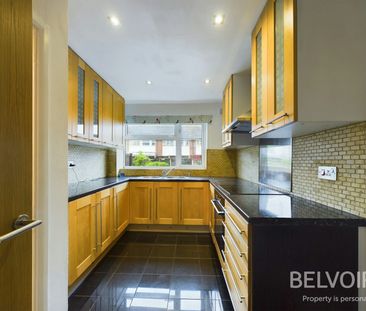 Town house to rent on - Photo 4