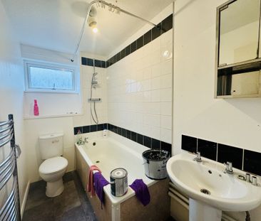 Gannet Lane, Wellingborough - Photo 3