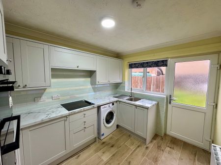 Gorse Close, Brandon, Lakenheath - Photo 4