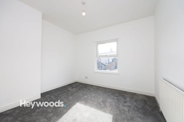 3 bed terraced house to rent in Tintern Street, Stoke-On-Trent, ST1 - Photo 1