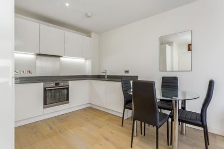 2 bedroom apartment to rent - Photo 5