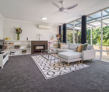 Comfort & Convenience in a Quiet Upwey Location - Photo 3