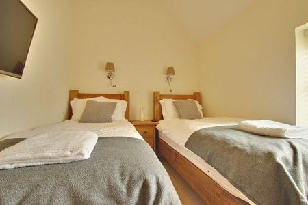 3 bedroom barn conversion to rent - Photo 4