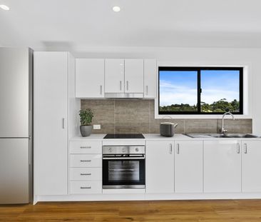 Stylish Brand New 2 Bedroom Granny Flat in the Heart of Highfields - Photo 1