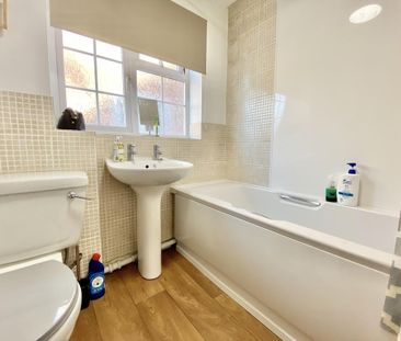 2 bedroom house to rent - Photo 2