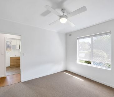 Stylish city to sea living - Photo 3