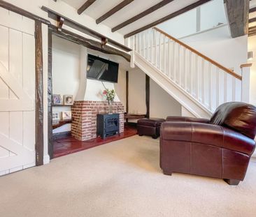 3 bedroom flat to rent - Photo 1