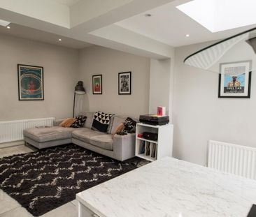 70 Ravenhill Avenue, Belfast, BT6 8LG - Photo 2