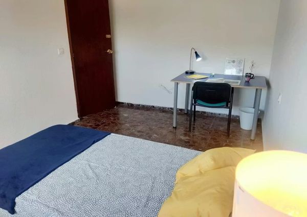 Carrer dIbi, Paterna, Valencian Community 46989