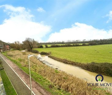 3 bedroom flat to rent - Photo 2