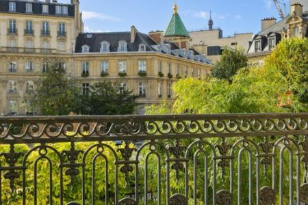 Elégant Appartement - Place François 1er - Photo 3
