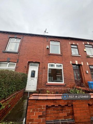 3 bedroom terraced house to rent - Photo 5