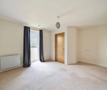 1 Bedroom Flat / Apartment - The Dean, Alresford - Photo 2