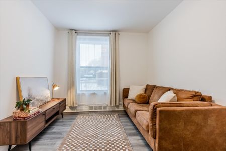 For Lease - 9 Stirton Street Unit# MAIN, Hamilton, Ontario - Photo 2