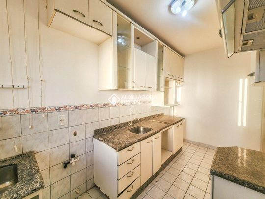 Apartamento com 1 quarto e 34m² para alugar em Humaitá, Porto Alegre. - Photo 1