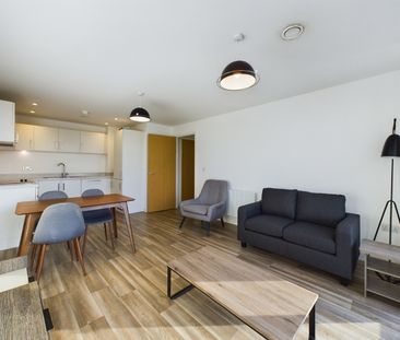 2 Bed Flat, Washington Apartments, B15 - Photo 1