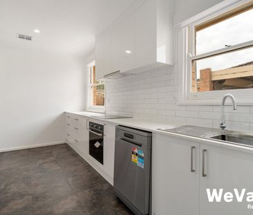 Practical Family Home in Prime Location with Ample Parking - Photo 5