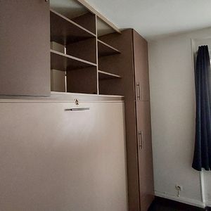 Location d'un appartement T1 (12 m²) à PARIS - Photo 3