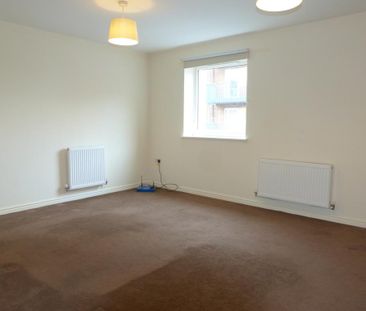 1 bedroom ground floor flat to rent - Photo 1