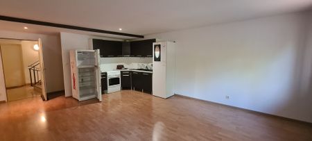 Location Appartement 3 pièces 68m² - Photo 4