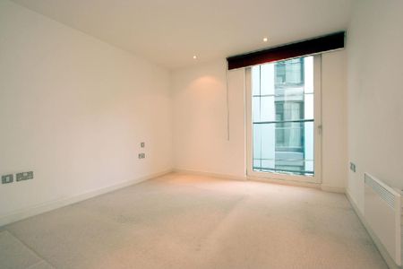 Brewhouse Yard, London, EC1V 4JX - Photo 2