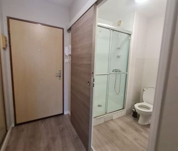 BREST T1 32M² - VUE DEGAGEE - RÉSIDENCE AVEC GARDIEN - Photo 4